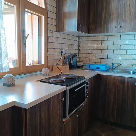 Mountain House Kastro